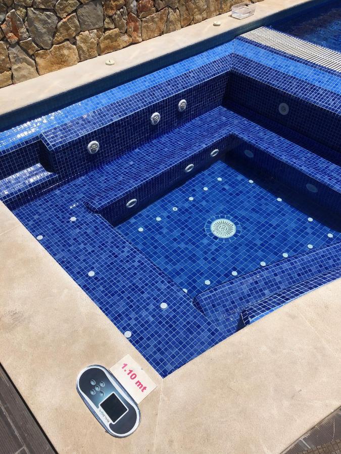 Full Private 300Sqm Villa Jacuzzi Heated Pool Ideal & Quiet Location 알부페이라 외부 사진