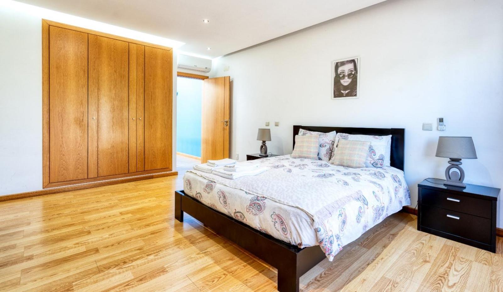 Full Private 300Sqm Villa Jacuzzi Heated Pool Ideal & Quiet Location 알부페이라 외부 사진
