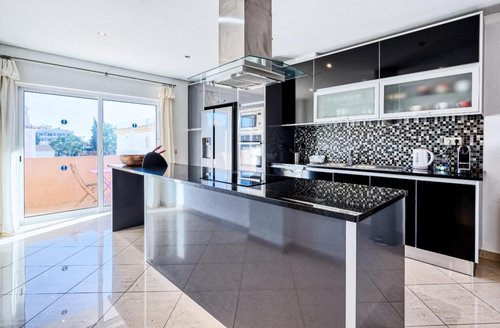 Full Private 300Sqm Villa Jacuzzi Heated Pool Ideal & Quiet Location 알부페이라 외부 사진